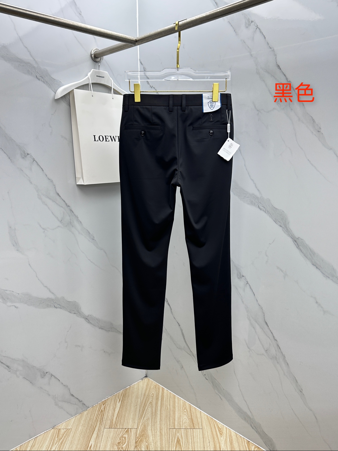 🆕BC 春夏新品休闲西裤，官网同步发售，裤身工艺设计，客供辅料、面料定制，柔软丝滑，代工厂出品免检！每个