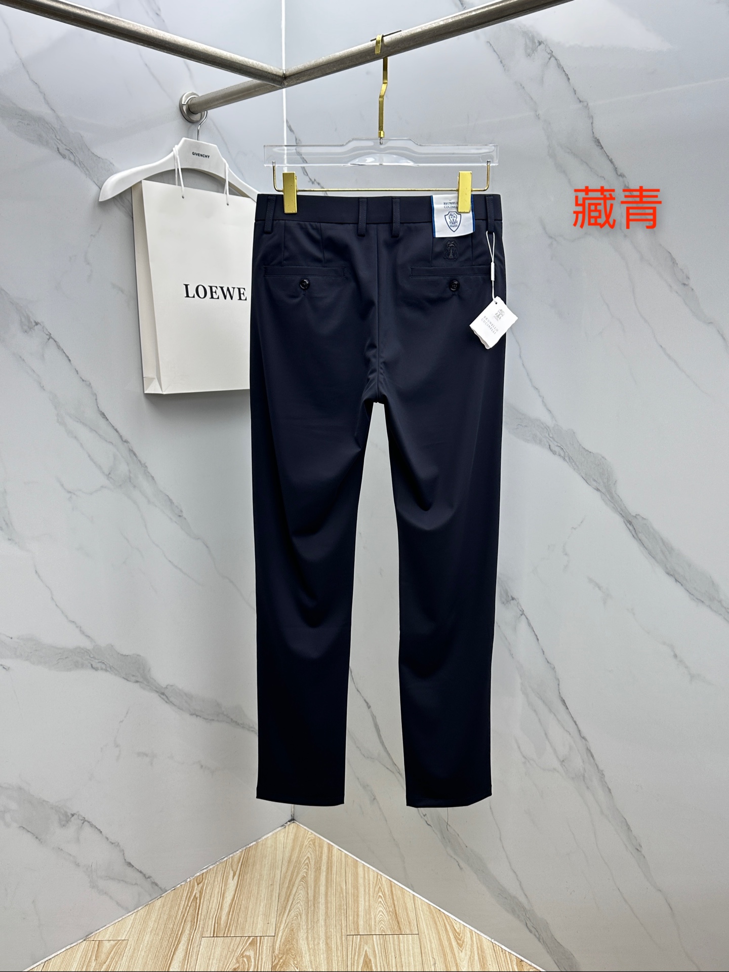 🆕BC 春夏新品休闲西裤，官网同步发售，裤身工艺设计，客供辅料、面料定制，柔软丝滑，代工厂出品免检！每个