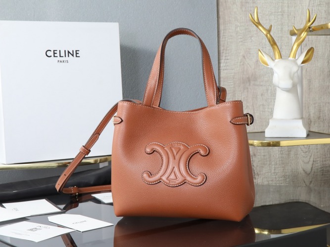 Celine Cabas Anais Small Tote Bag in Grained Calfskin - Brown, 20.5x9x19cm