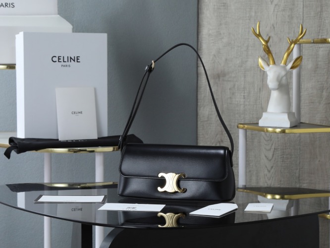 CE New Leather Shoulder Bag, Fashionable Handbag with Metal Buckle, Black, 24cm 1 CE New Leather Shoulder Bag, Fashionable Handbag with Metal Buckle, Black, 24cm