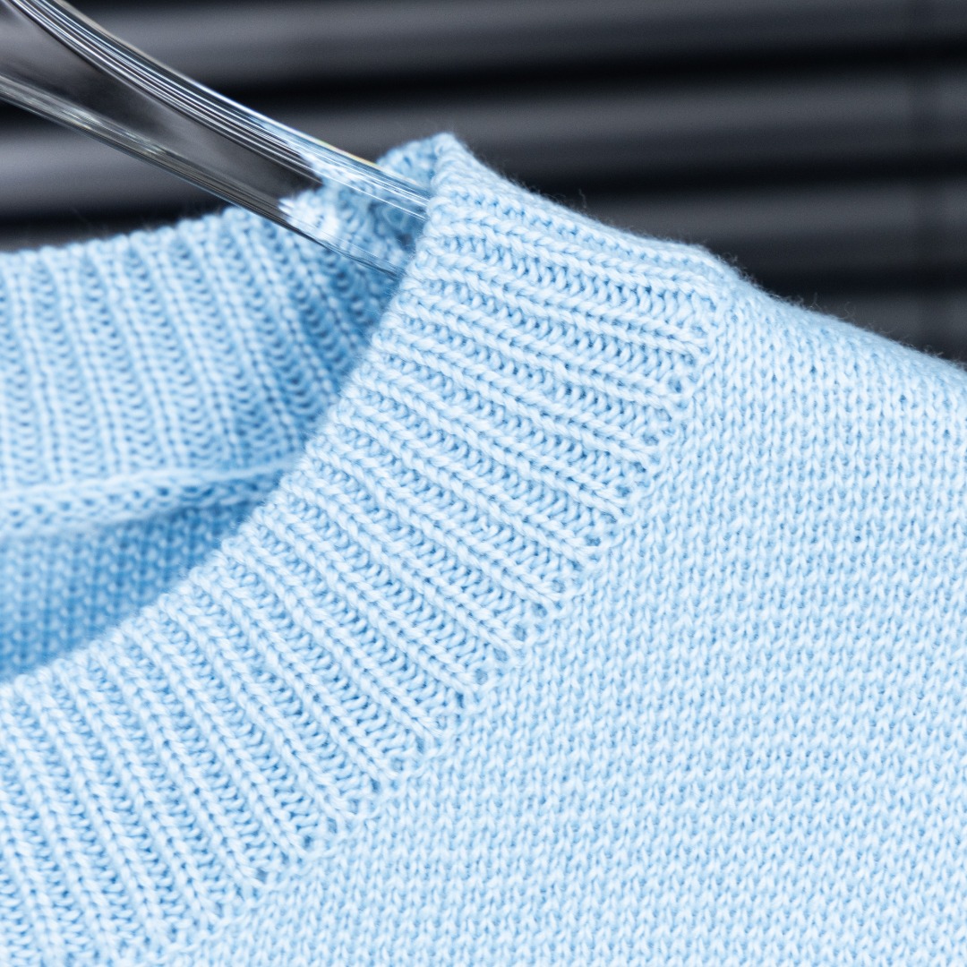 MQ 款式:始祖鸟ARC经典LOGO针织毛衣 面料:羊毛混纺 辅料:全套定制原版辅料