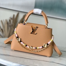 🔸特级精品🔸动态芯片🔸M28713/M48865金棕豹纹串珠款🔸本款Sunbeam系列Capucines手袋焕新尺寸设计 🔸特级精品🔸动态芯片🔸M28713/M48865金棕豹纹串珠款🔸本款Sunbeam系列Capucines手袋焕新尺寸设计