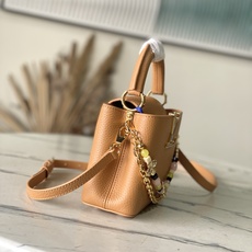 -50🔸特级精品🔸动态芯片🔸M28713/M48865金棕豹纹串珠款🔸本款Sunbeam系列Capucines手袋焕新尺 -50🔸特级精品🔸动态芯片🔸M28713/M48865金棕豹纹串珠款🔸本款Sunbeam系列Capucines手袋焕新尺