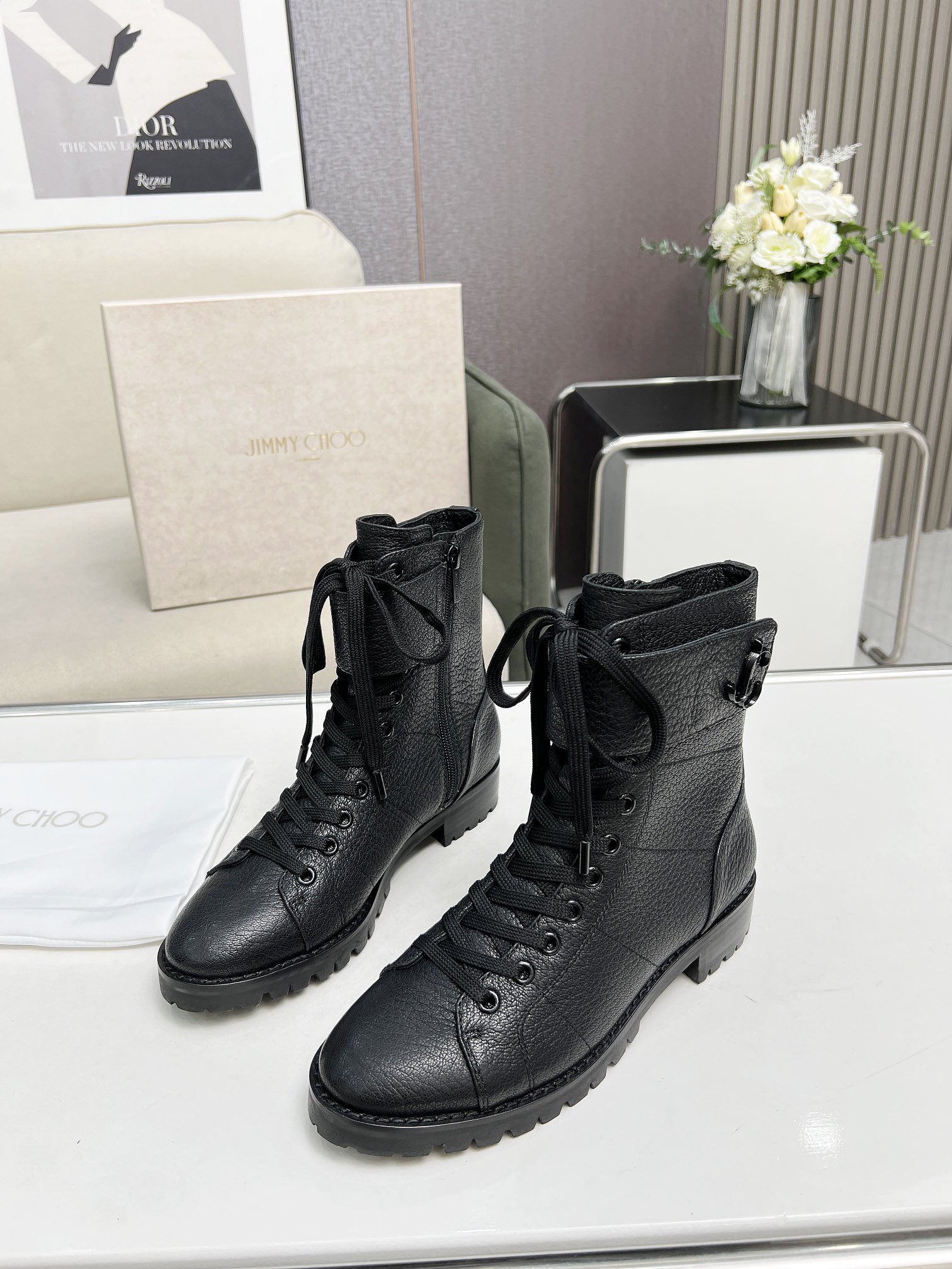 Jimmy Choo CEIRUS FLAT Calf Ankle Boots – Features, Price, and Details - 图片 4