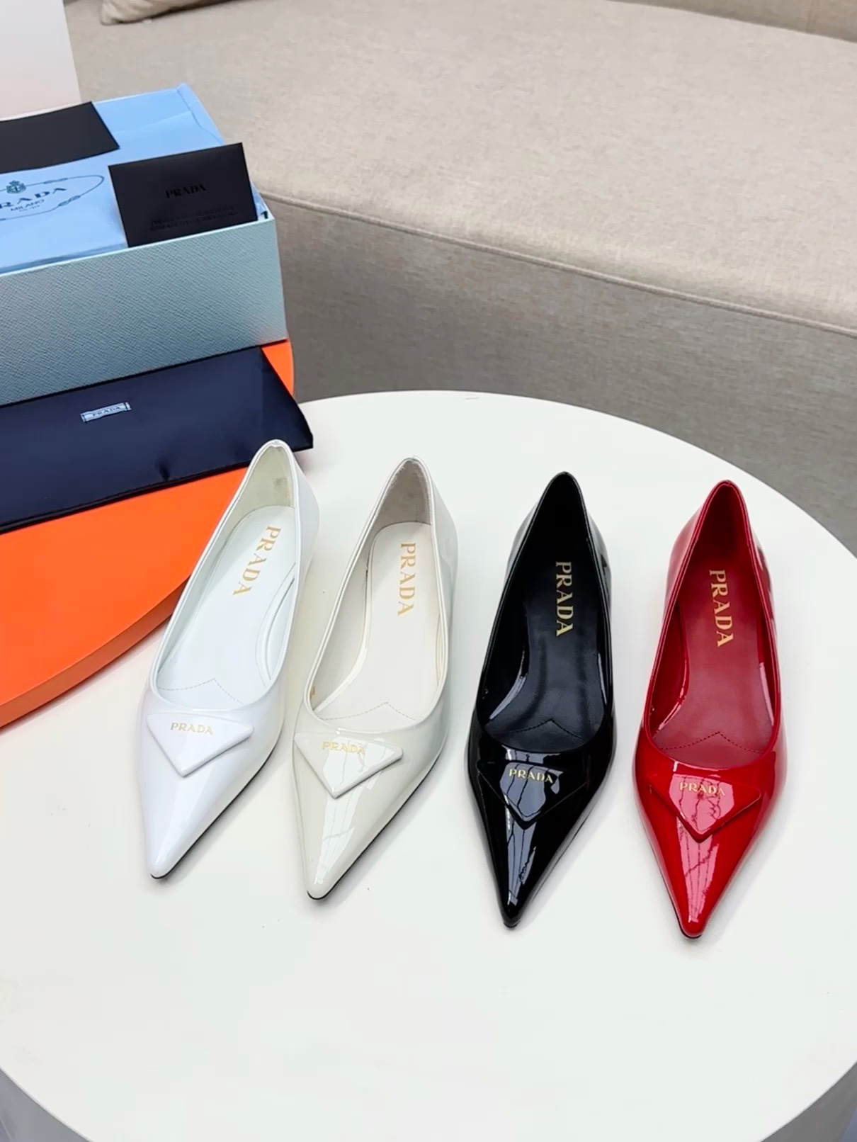 NO:165207,Patent leather 4 colors are available in large quantities, single shoes19860909漆皮4色大量供货,单鞋,Women's Shoes