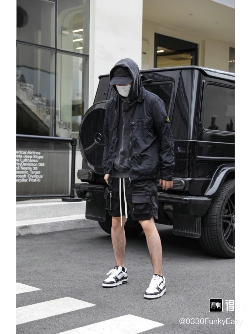 Stone Island Nylon Metal Zip Jacket - Long Sleeve Chest Strap Coat 1 Stone Island Nylon Metal Zip Jacket - Long Sleeve Chest Strap Coat