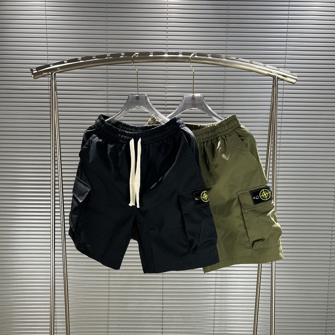 Stone Island Vêtements Shorts Vert armée Noir épissure Unisexe Coton Collection printemps – été