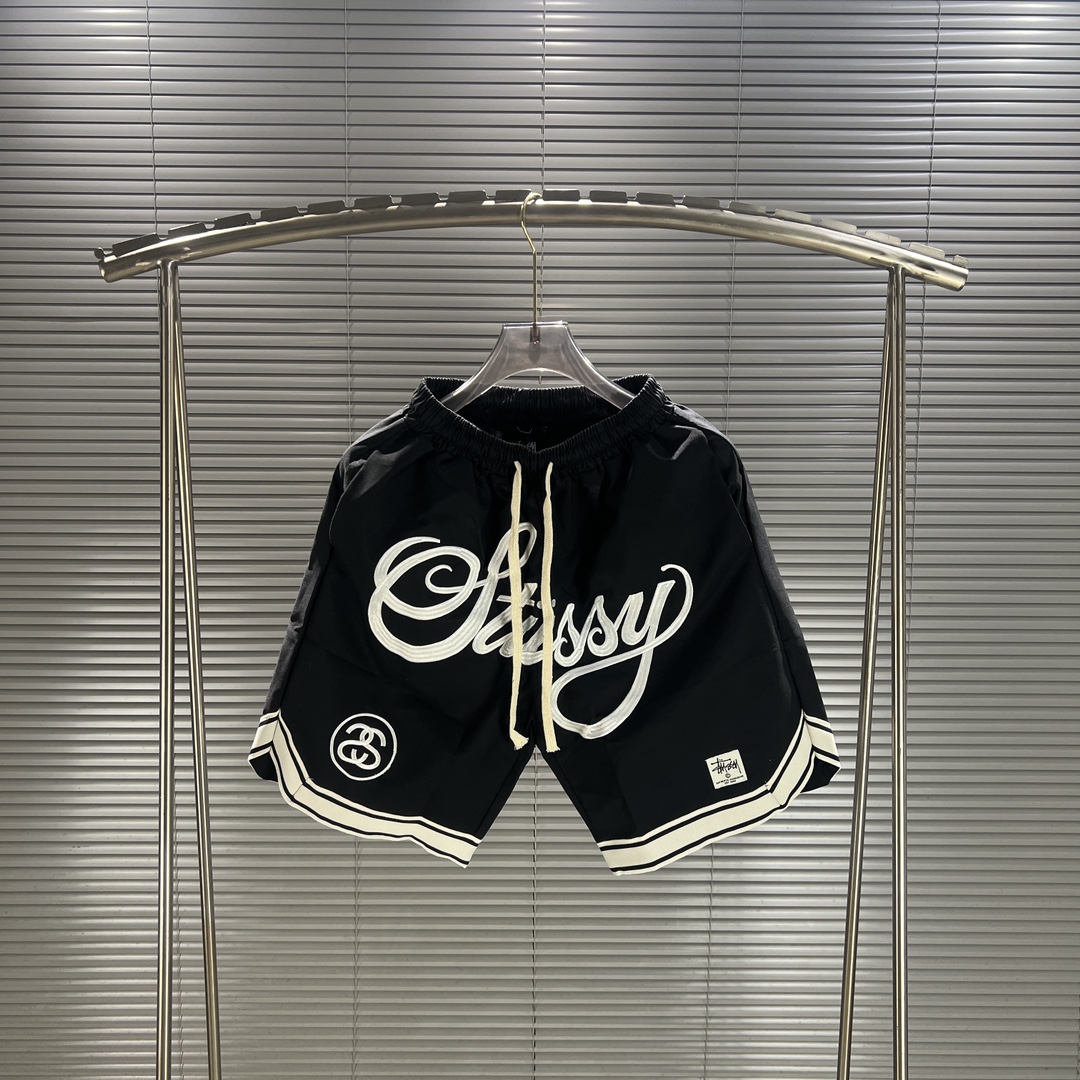 Stussy 2024FW Collection: Big Logo Embroidered Shorts for Summer Tour - 图片 2