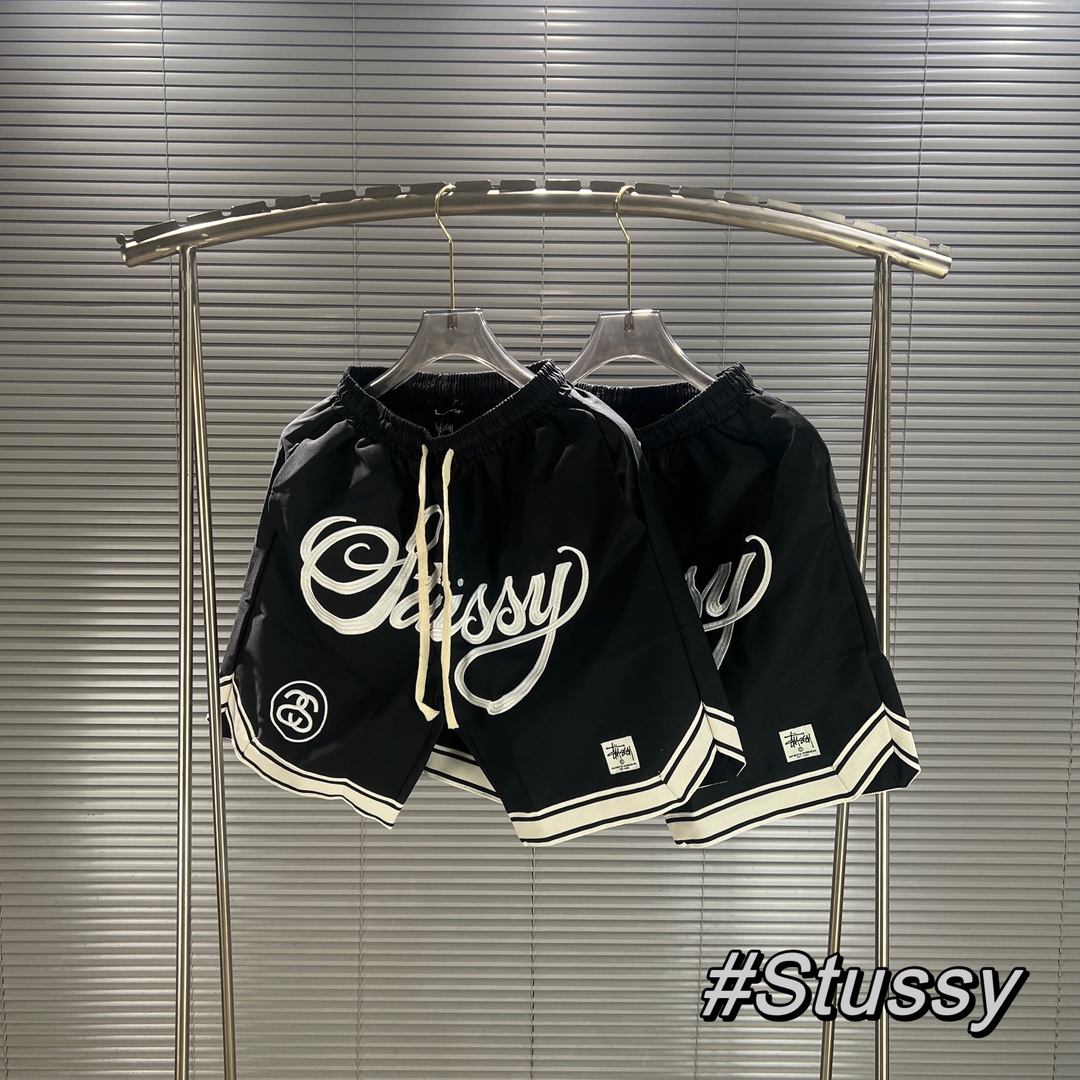 Stussy 2024FW Collection: Big Logo Embroidered Shorts for Summer Tour