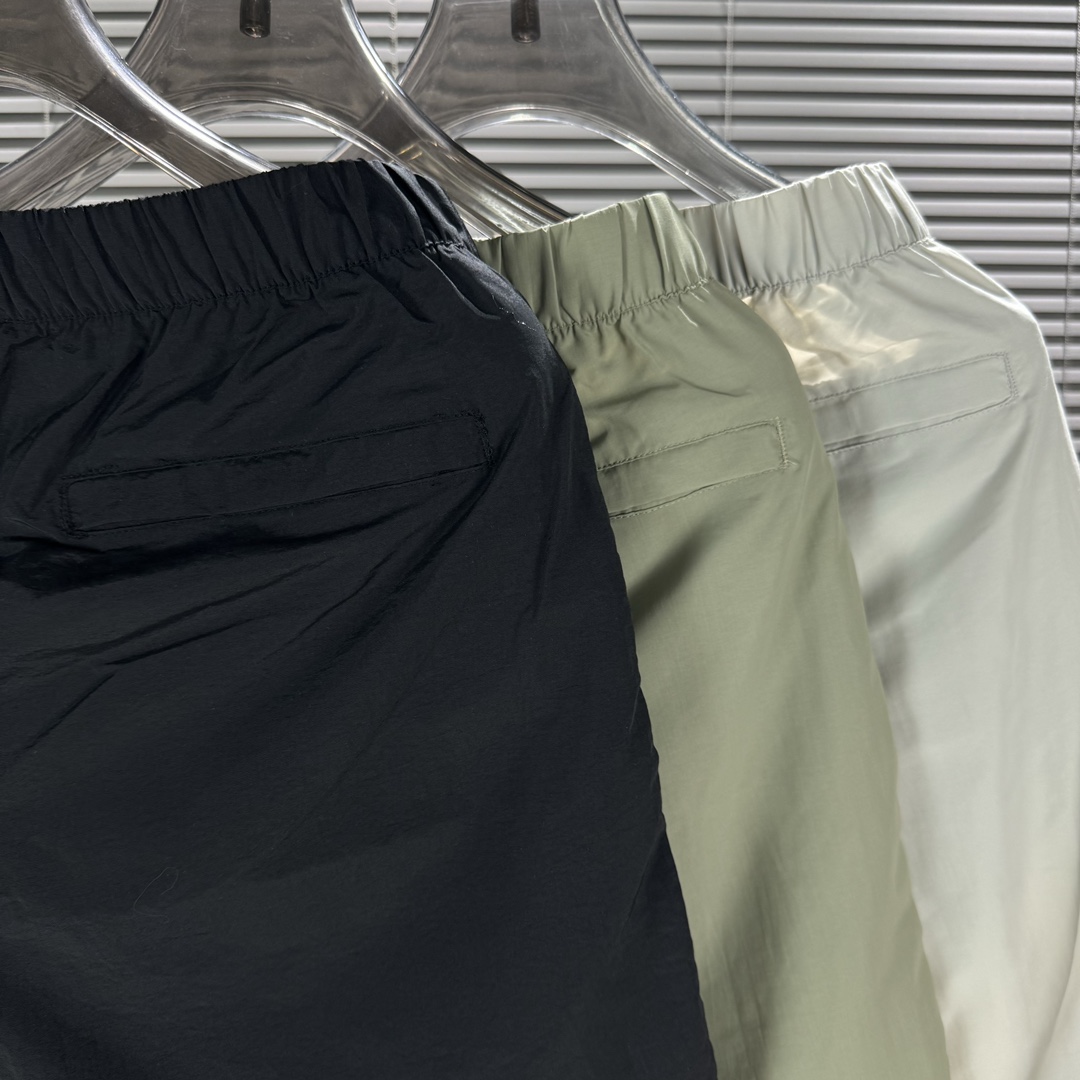 TNF Purely Colorful Sports Shorts with Embroidered Logo: High-End, Comfortable, and Stylish. - 图片 9