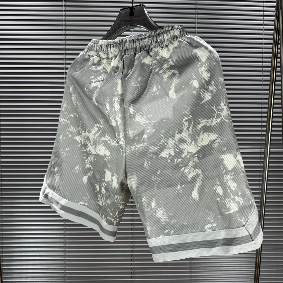 Stussy’s 2024 Logo Embroidered American Shorts in Ash, Sizes M-XL. - 图片 5