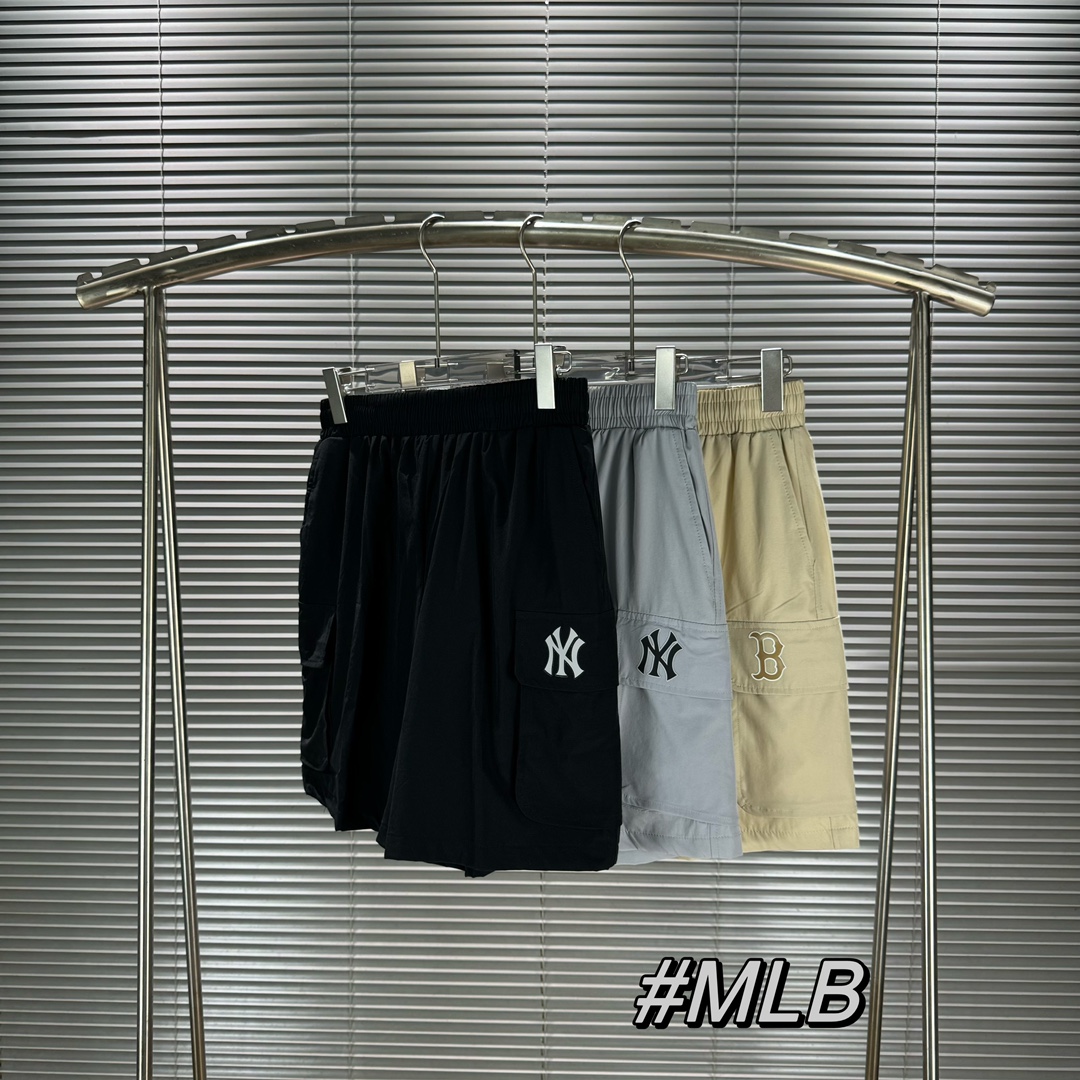 MLB New York Yankees Summer Shorts with Large Pockets for Men and Women