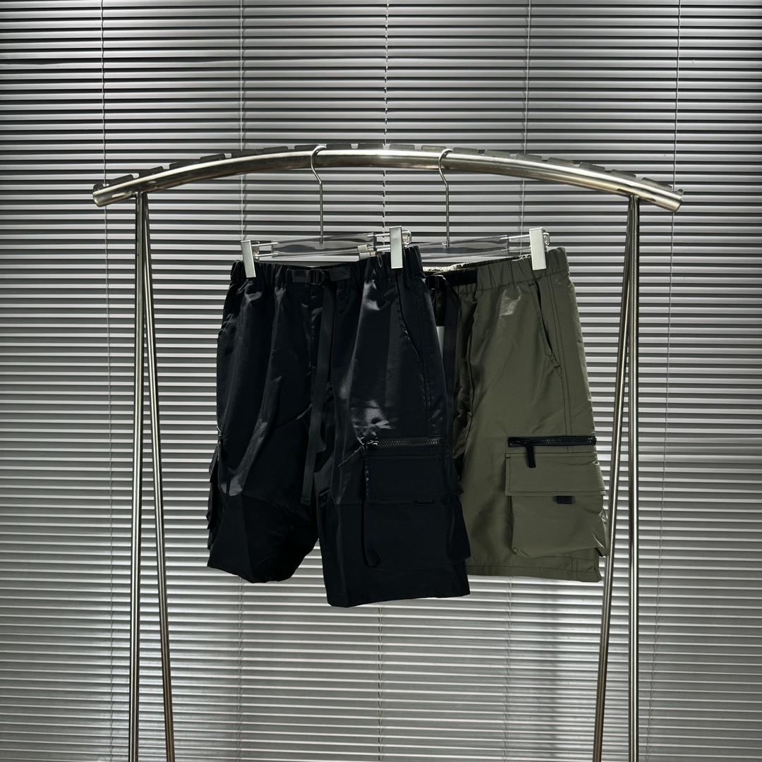 “CDA#C23 Top Version Carhartt WiM Reflective Shorts with Customized Comfort and Ventilation” - 图片 2