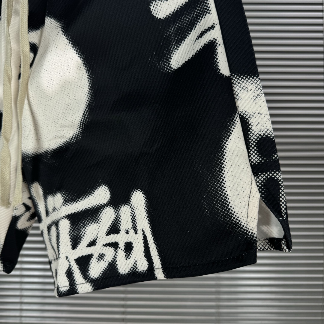 Stussy Black Eight Logo Shorts: Classic American Design, High-Quality Cotton, Digital Print. - 图片 7
