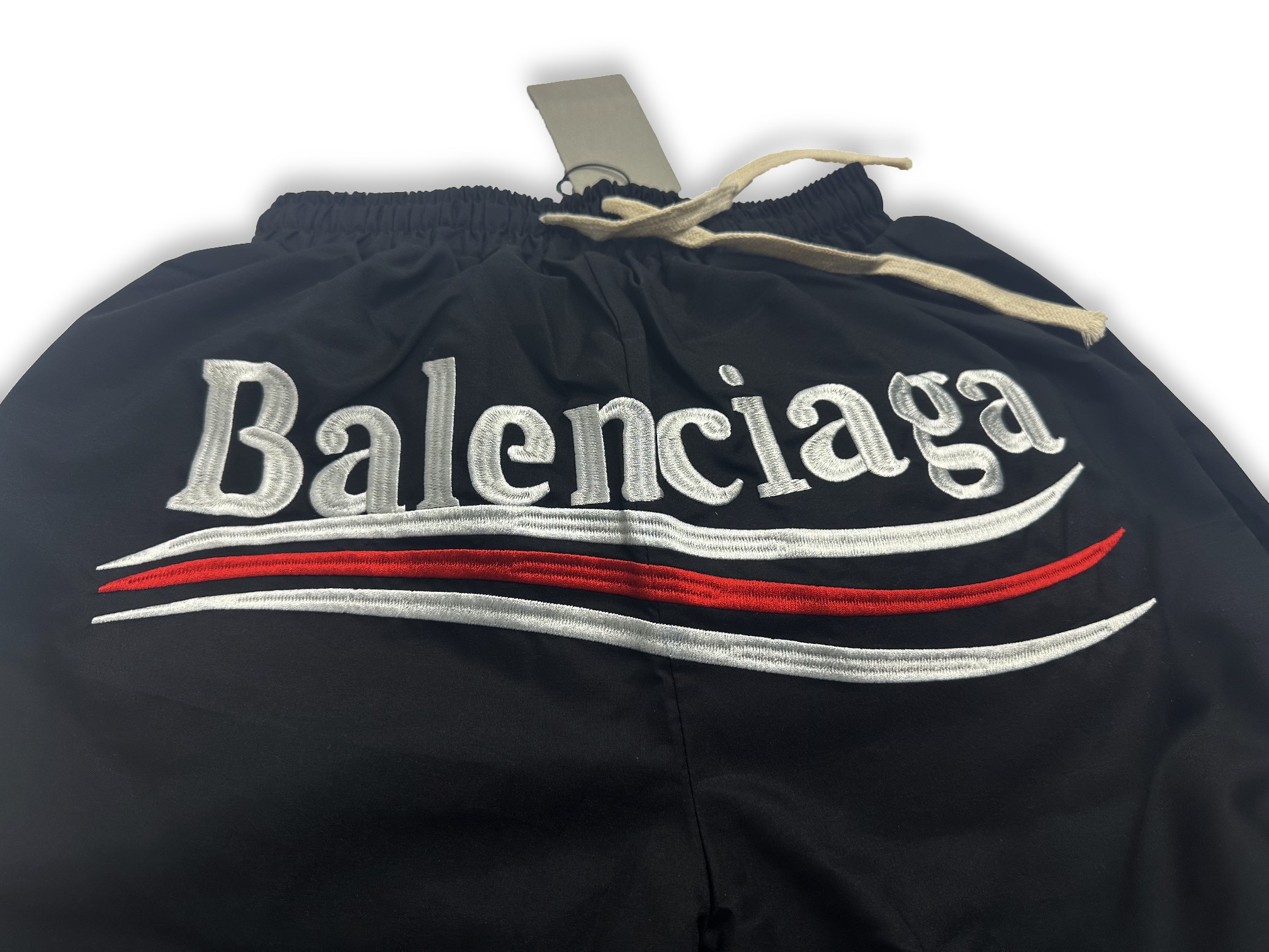 Balentia 24SS Classic Coke Wave Embroidered Shorts in Black, Sizes M-XL. - 图片 3