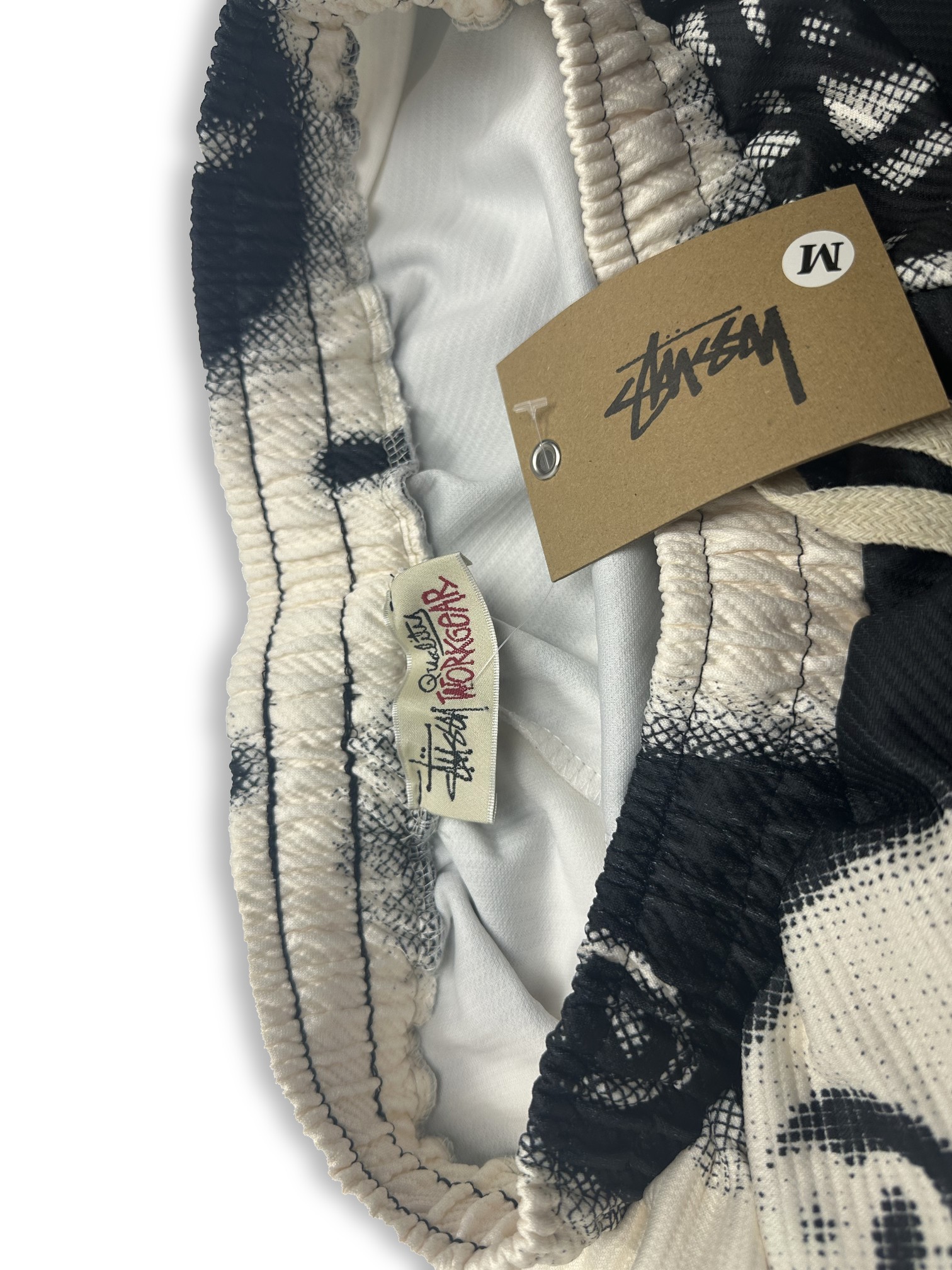 Stussy 2024ss American Shorts: Classic Design, High Quality, Black & White Colors - 图片 5