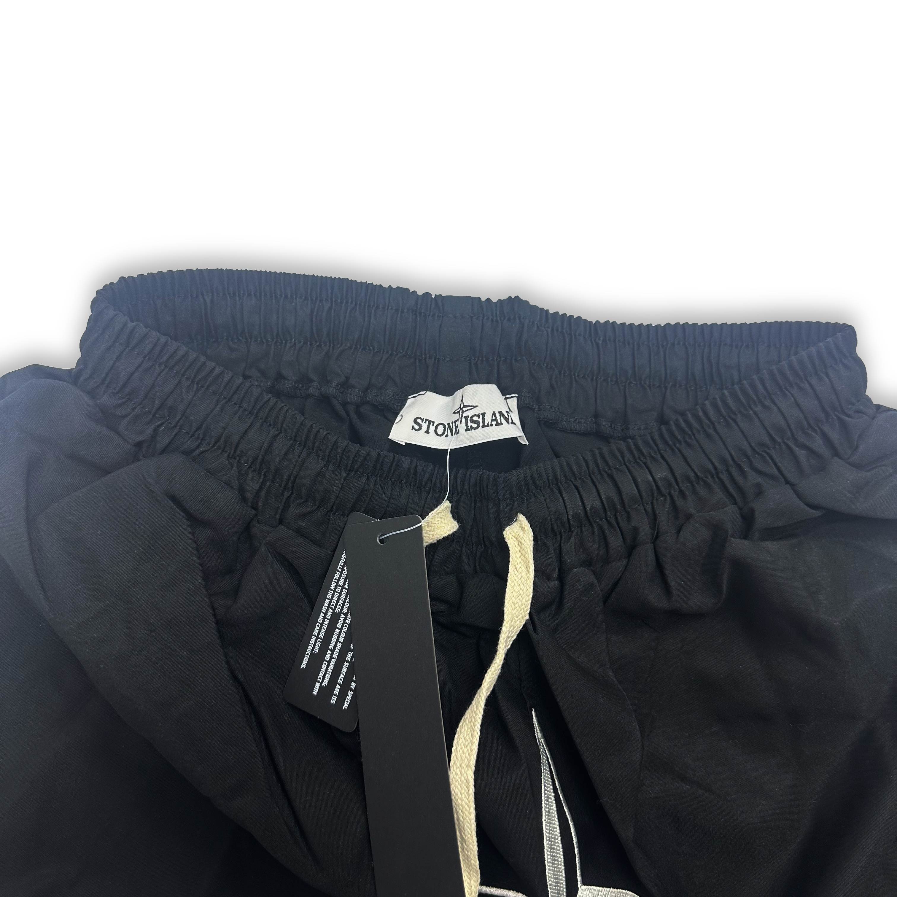 Stone Island 2024Fw Black-and-White Embroidery Logo Shorts, Oversized, Custom Cotton Belt - 图片 5