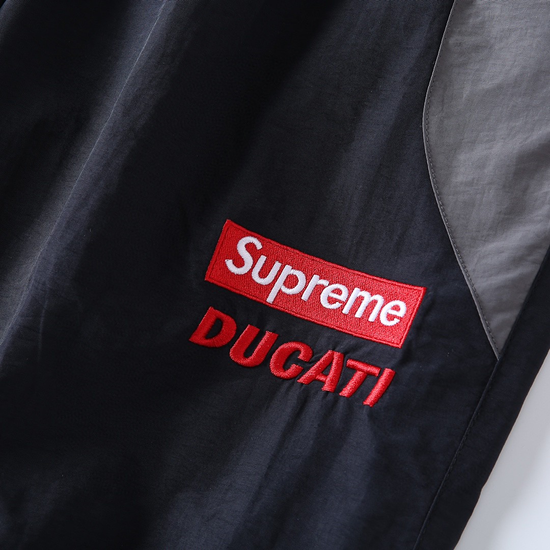 Supreme x DUCATI Ducadi United Track Pants Collection Overview - 图片 6
