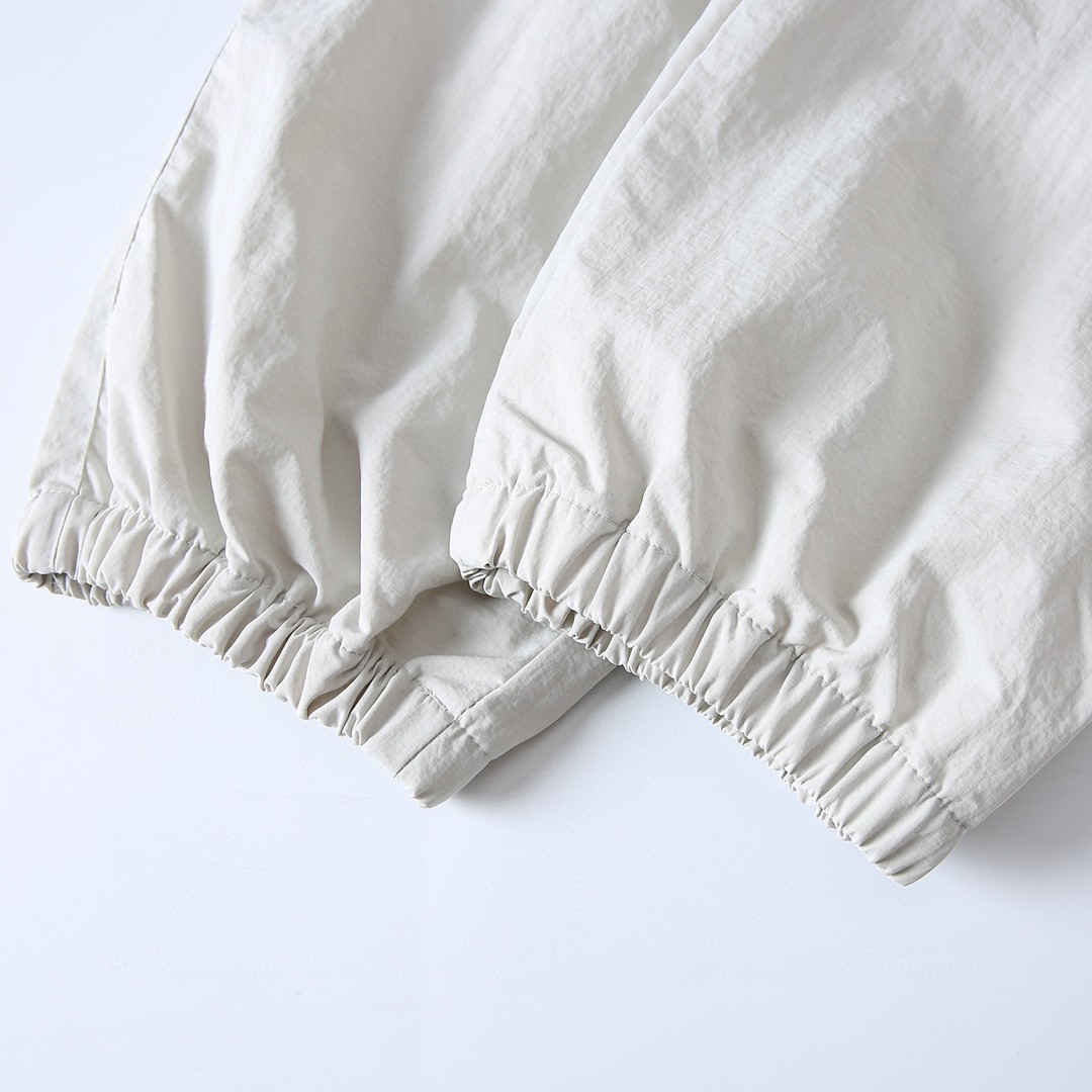 Supreme x DUCATI Ducadi United Track Pants Collection Overview - 图片 8