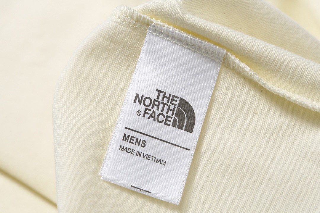 “204 CDA#4011 White Rice Cotton T-shirt by The North Face” - 图片 8