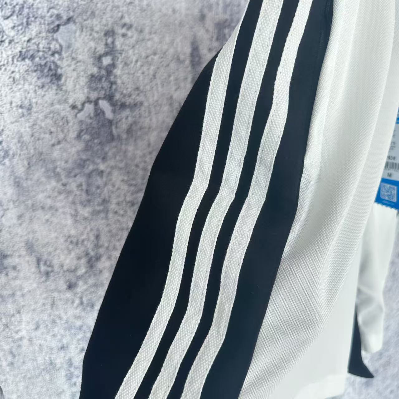 adidas 三叶草 短袖服装 8