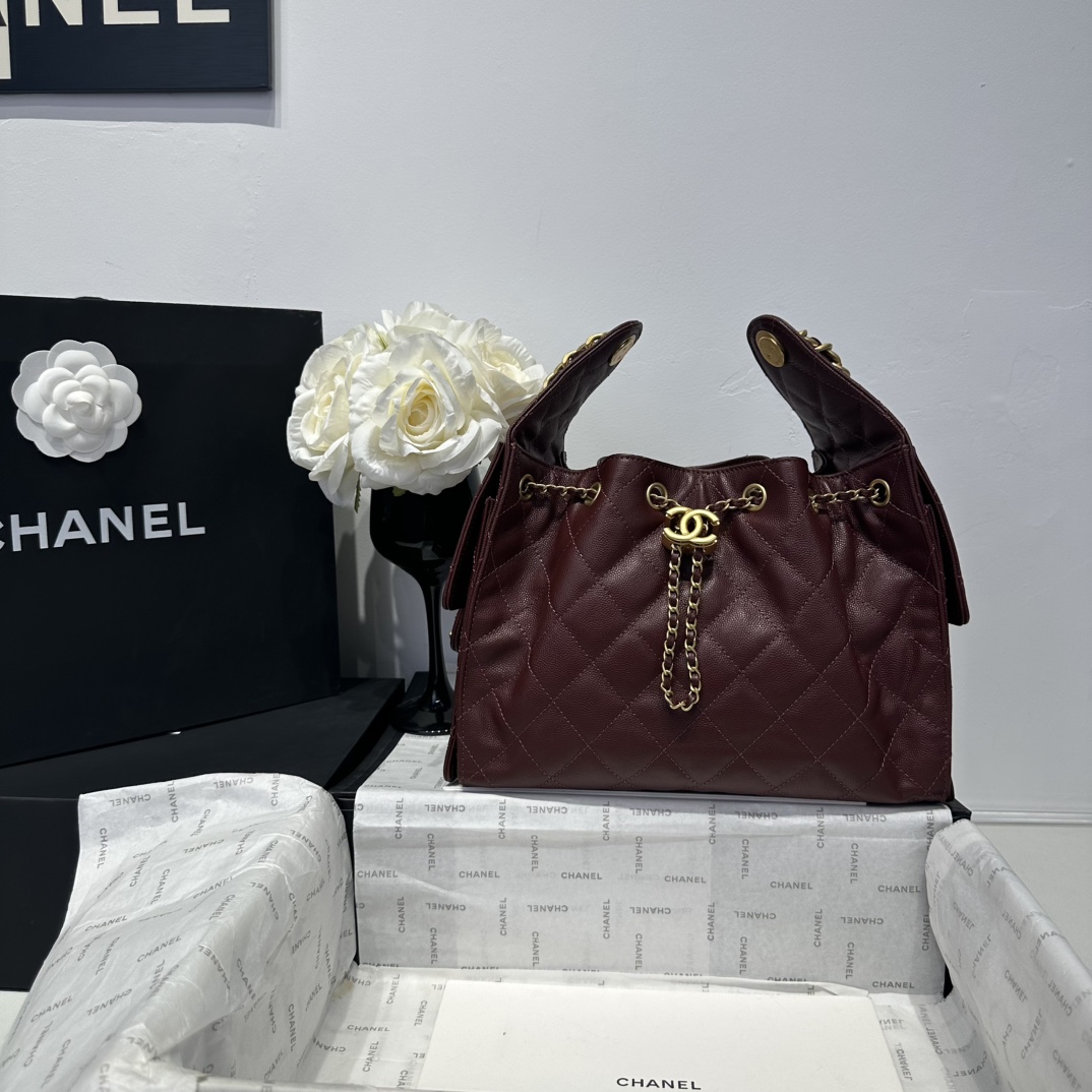 Chanel Hobo Bucket Bag with Quilted Design and Gold Chain - AS5293 2 i1749974723 3310 6