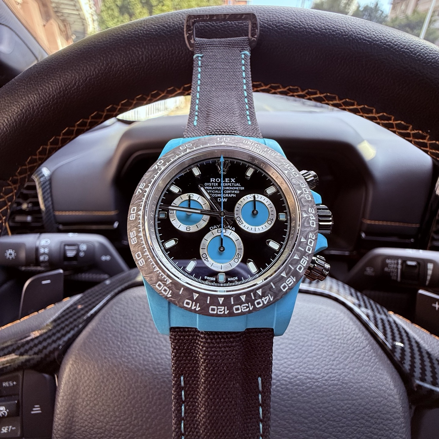Rolex Daytona black dial with blue-green accents 40mm Men's Automatic