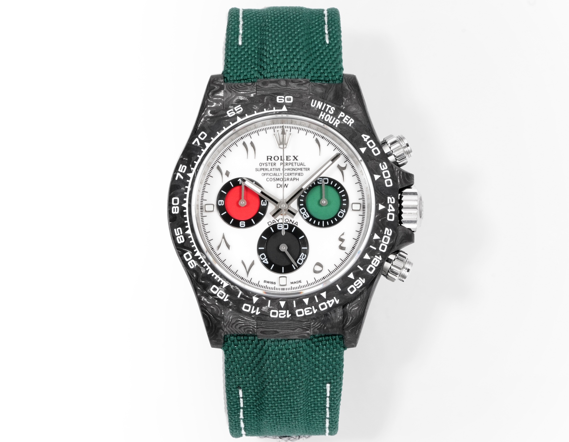 NO:882265,TW Factory  The carbon fiber customized version of the ROLEX Cosmochronograph Daytona series, the watch is not only light to wear, but also hard in appearance. Each watch has a unique carbon fiber pattern material. [Case] The watch size 40  The ring mouth and the bottom cover are made of high-composite carbon fiber and super luminous powder. The details are hand-chamfered and polished. The texture is extraordinary. [Strap Buckle] The strap is made of artificial fiber woven straps, which is breathable, comfortable and soft in texture. [Movement] adopts the latest precise and mature Shanghai movement, which perfectly realizes powerful functions and is the king of cost performance!  !  !  ,,rolex19860909TW Factory ROLEX宇宙计时迪通拿系列之碳纤维定制版,腕表不仅佩戴轻便,外表坚硬.且每一只腕表都拥有独一无二的碳纤花纹材质.【表壳】腕表尺寸40X12.4吻合原装.Tw工厂实力铸造碳纤维劳力士的独特风采.市场独家做到,整个壳套,圈口包括底盖均采用高复合碳纤维和超强夜光粉所打造.细节之处更是经过手工倒角抛光所制.质感非凡.【表带扣】表带采用人工纤维编织带所制,透气舒适,质地柔软.【机芯】采用最新精准而上海成熟机芯,完美实现强大功能,性价比之王！！！,,rolex,Watch