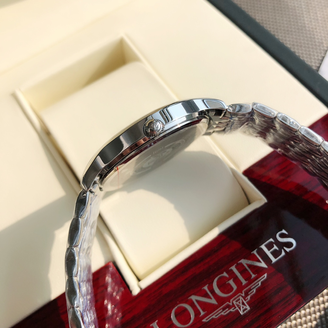 Chanel Swiss Master Horology Mechanical Watch Timepiece Ref 8