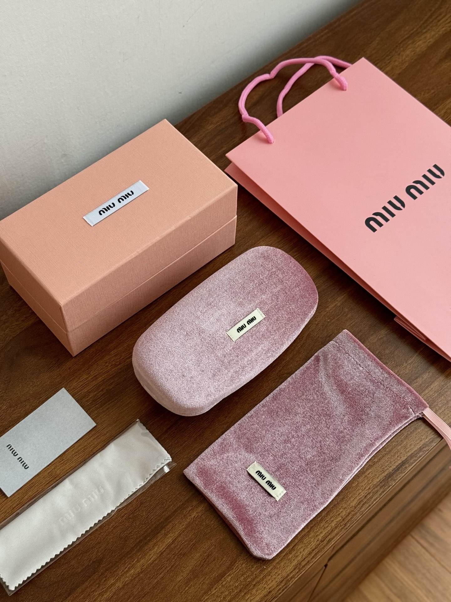 缪缪 Miu Miu 高级成衣风衣外套及大衣服饰 #49CC9381 2