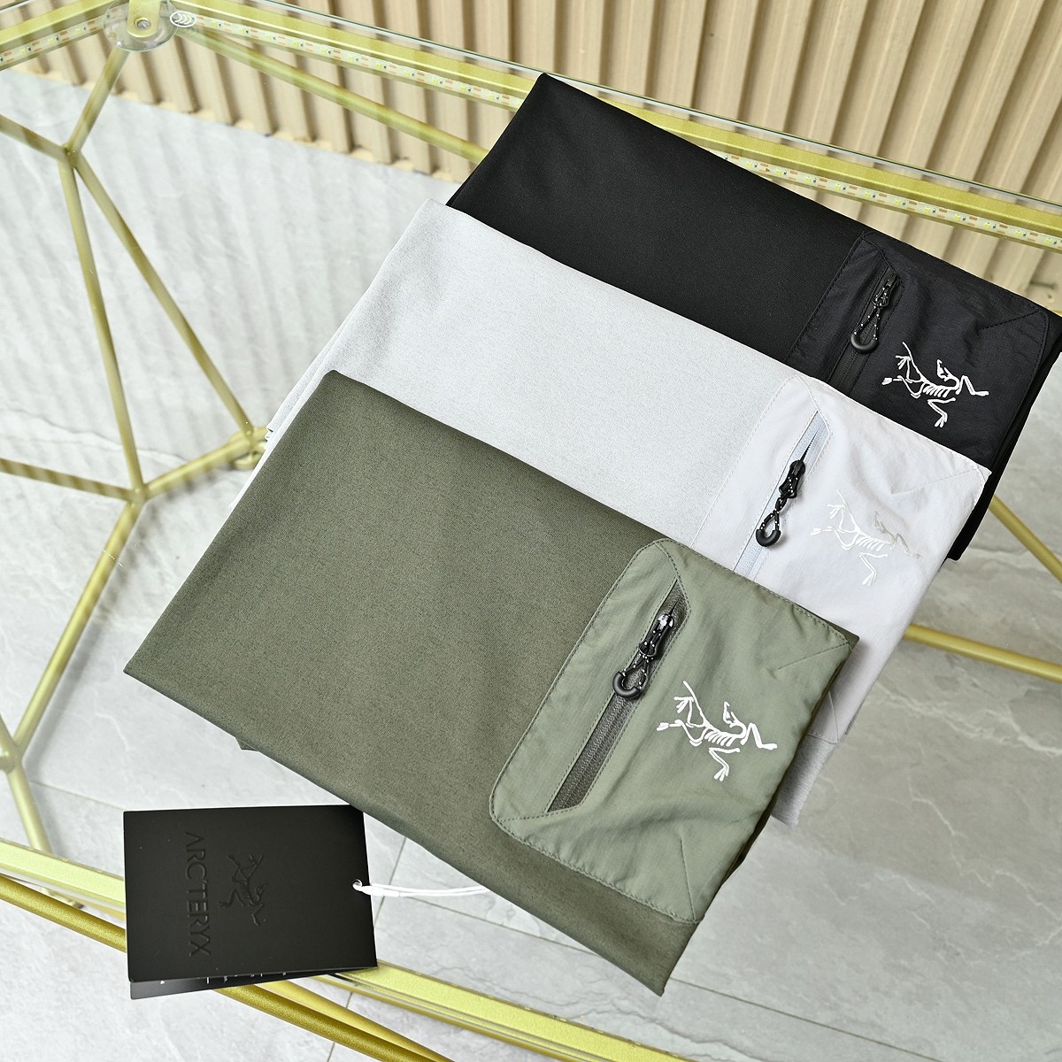 Alternative view of T-Shirt 08257