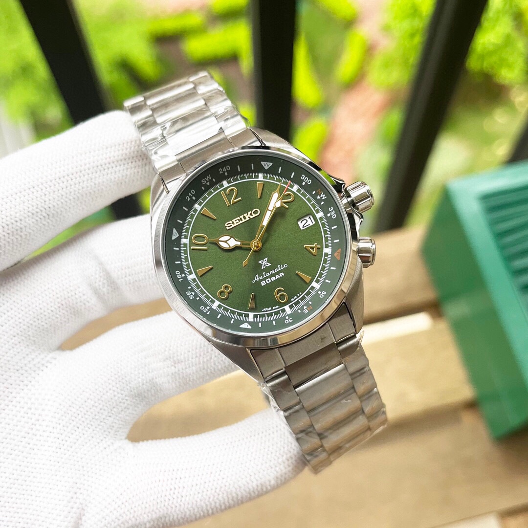Super-SEIKO Mountaineer Mechanical Watch: Features, Materials, and Waterproof Depth - 图片 3