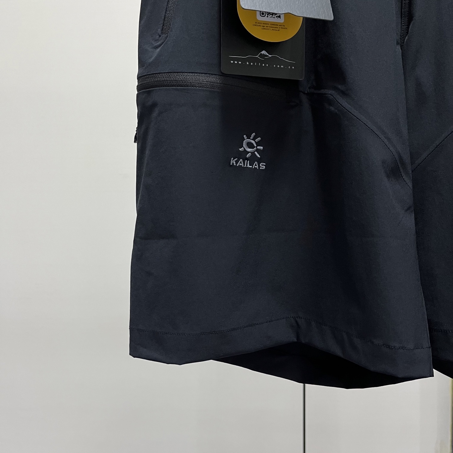 Kailas丨凯乐石T9-X刺绣速干五分短裤 黑色 灰白 藏青 浅绿