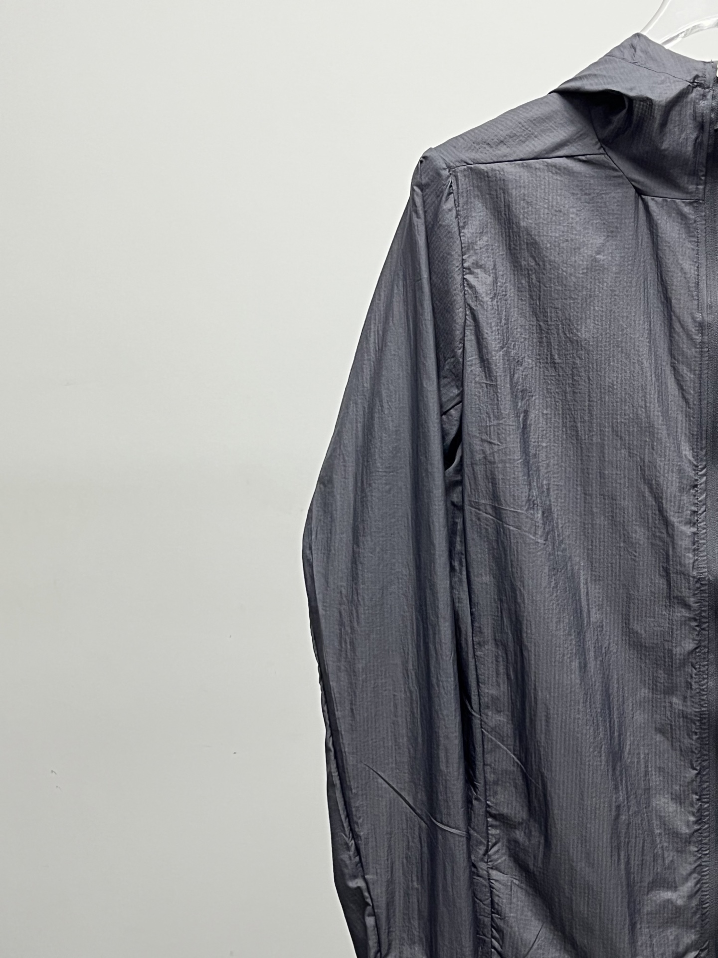 终端供应

Patagonia丨巴塔哥尼亚轻薄皮肤衣

Size：S-XXL
