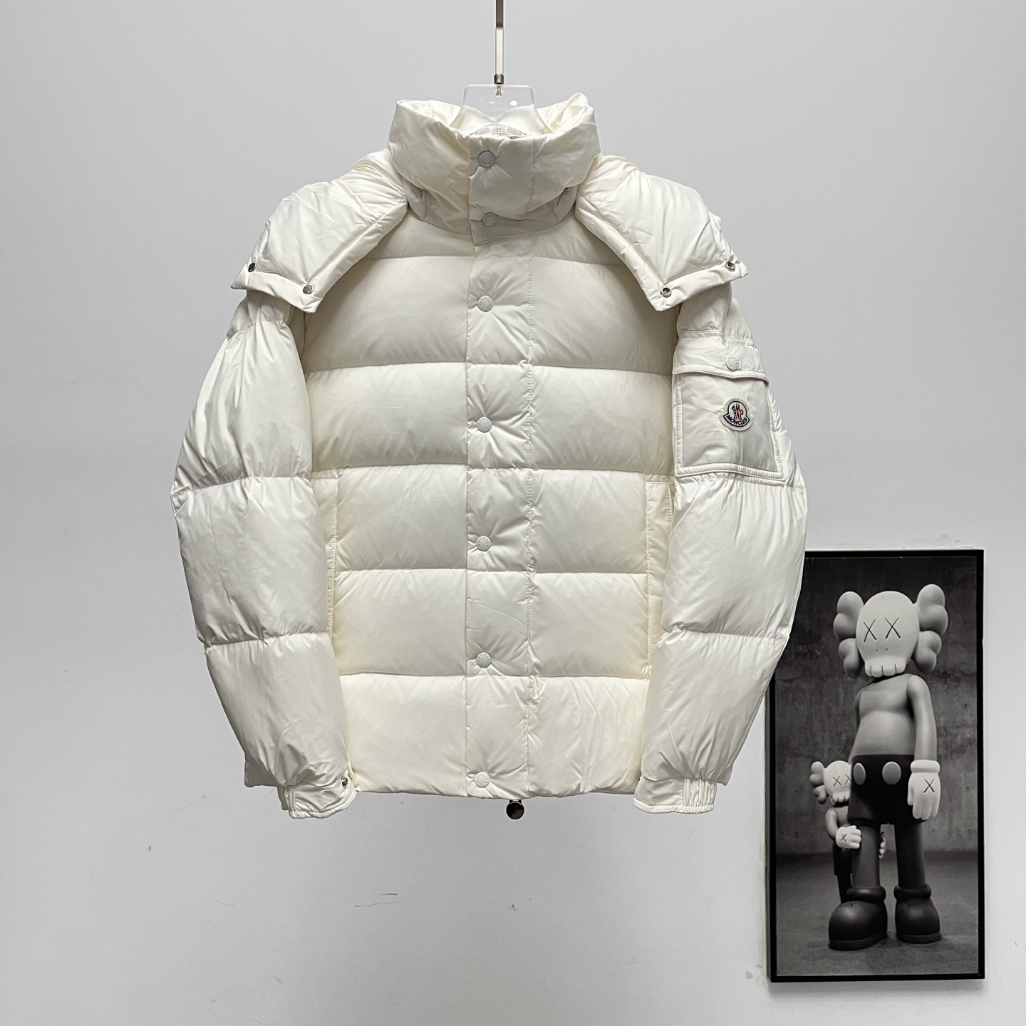 顶级💰450
Moncler丨蒙口玛雅雾面短款连帽羽绒服
尺码:0-4