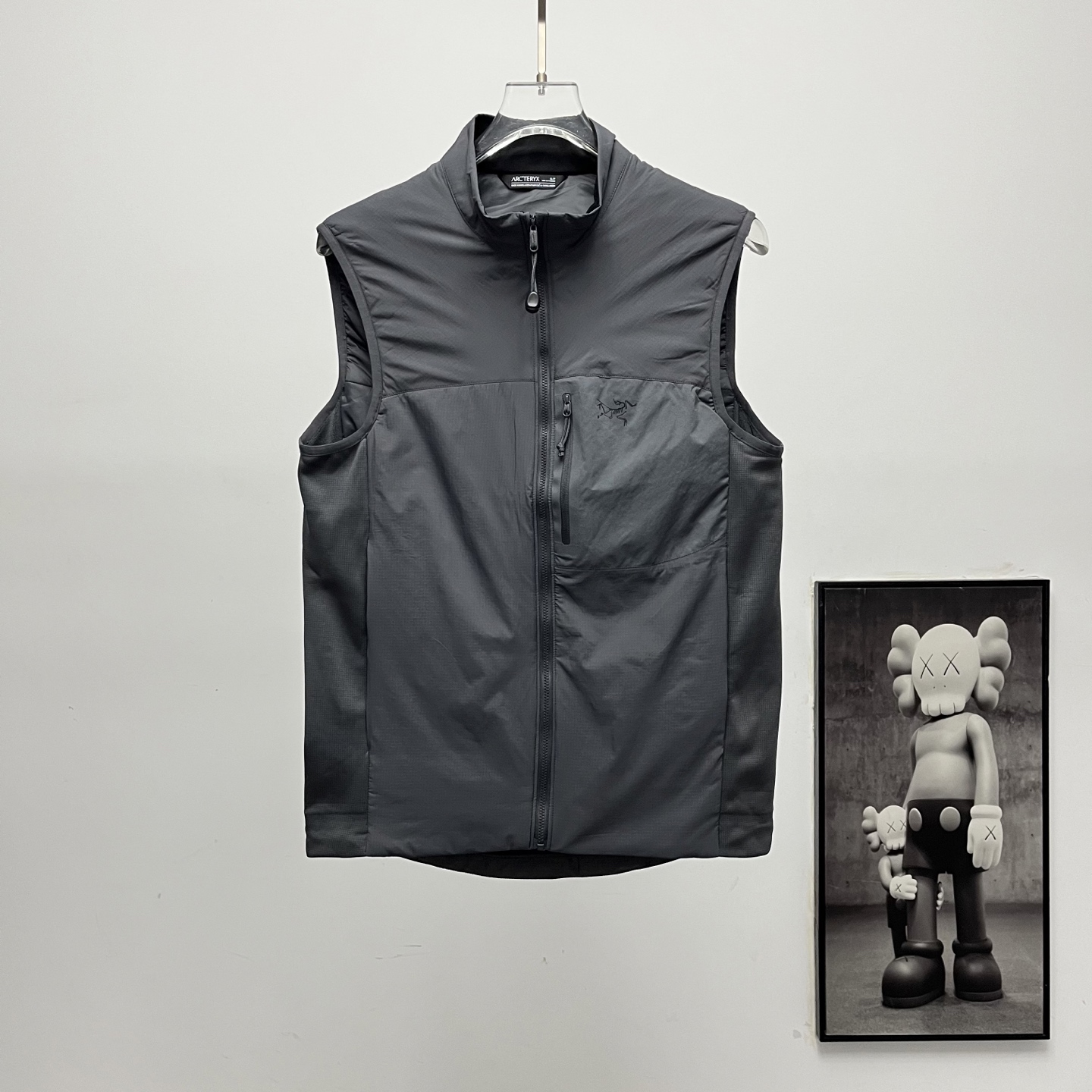 终端供应💰170

ARC‘TERYX丨始祖鸟Gen2.1军鸟棉服马甲

Size：S-XXL