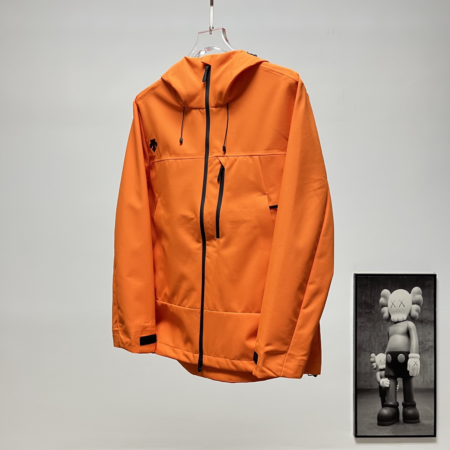 Alternative view of Windbreaker 05490
