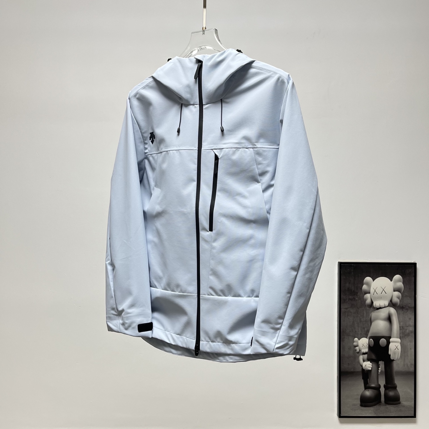 Alternative view of Windbreaker 05491