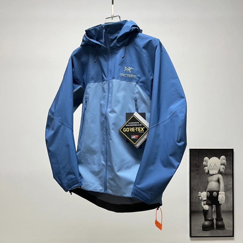 Куртка с капюшоном ARC'TERYX Beta LT AR Gore-Tex