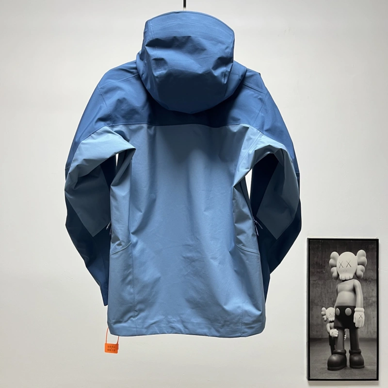 Куртка с капюшоном ARC'TERYX Beta LT AR Gore-Tex