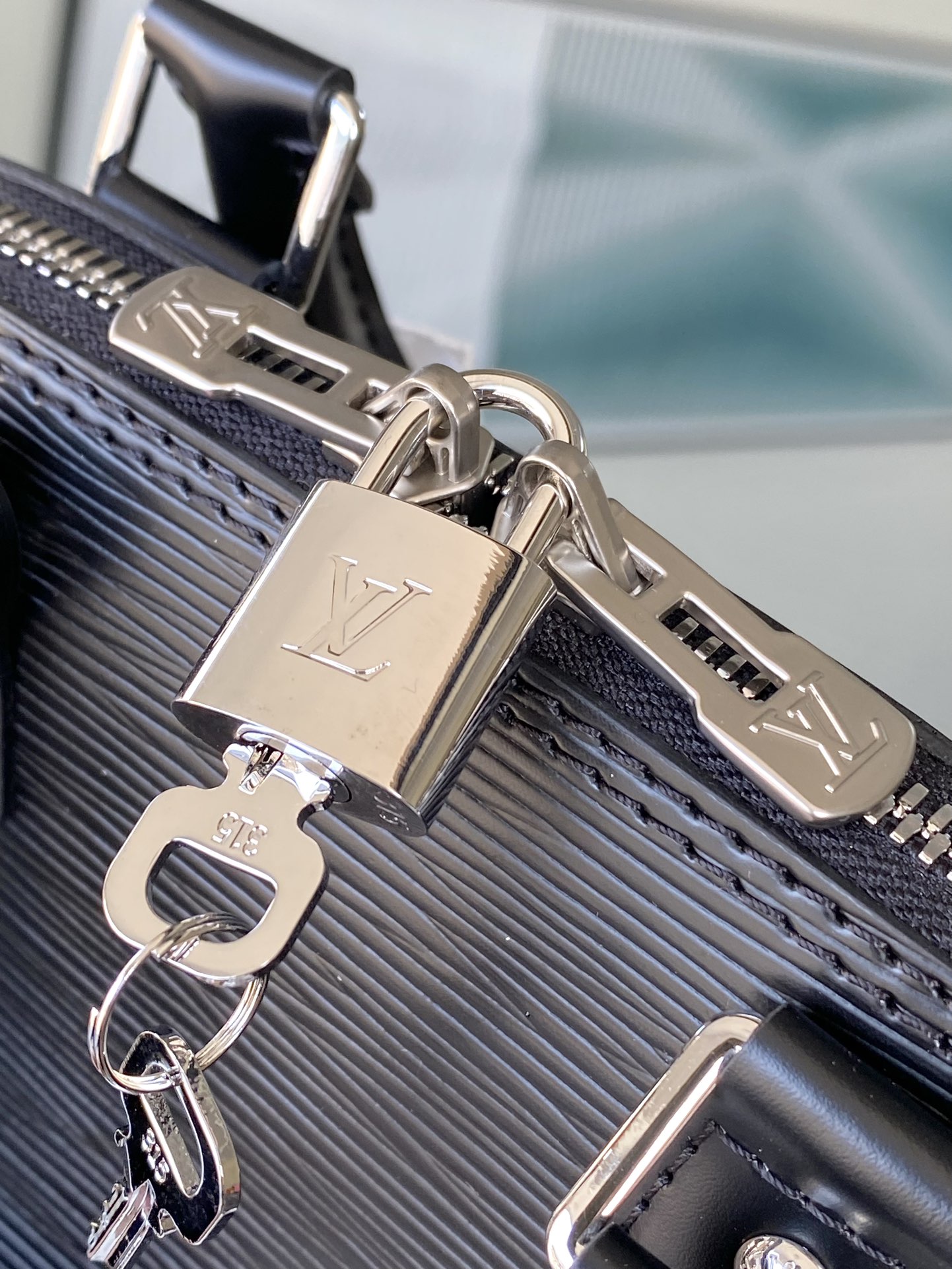 LV Style Black Leather Top Handle Bag style reference detail image 8 from source 759889