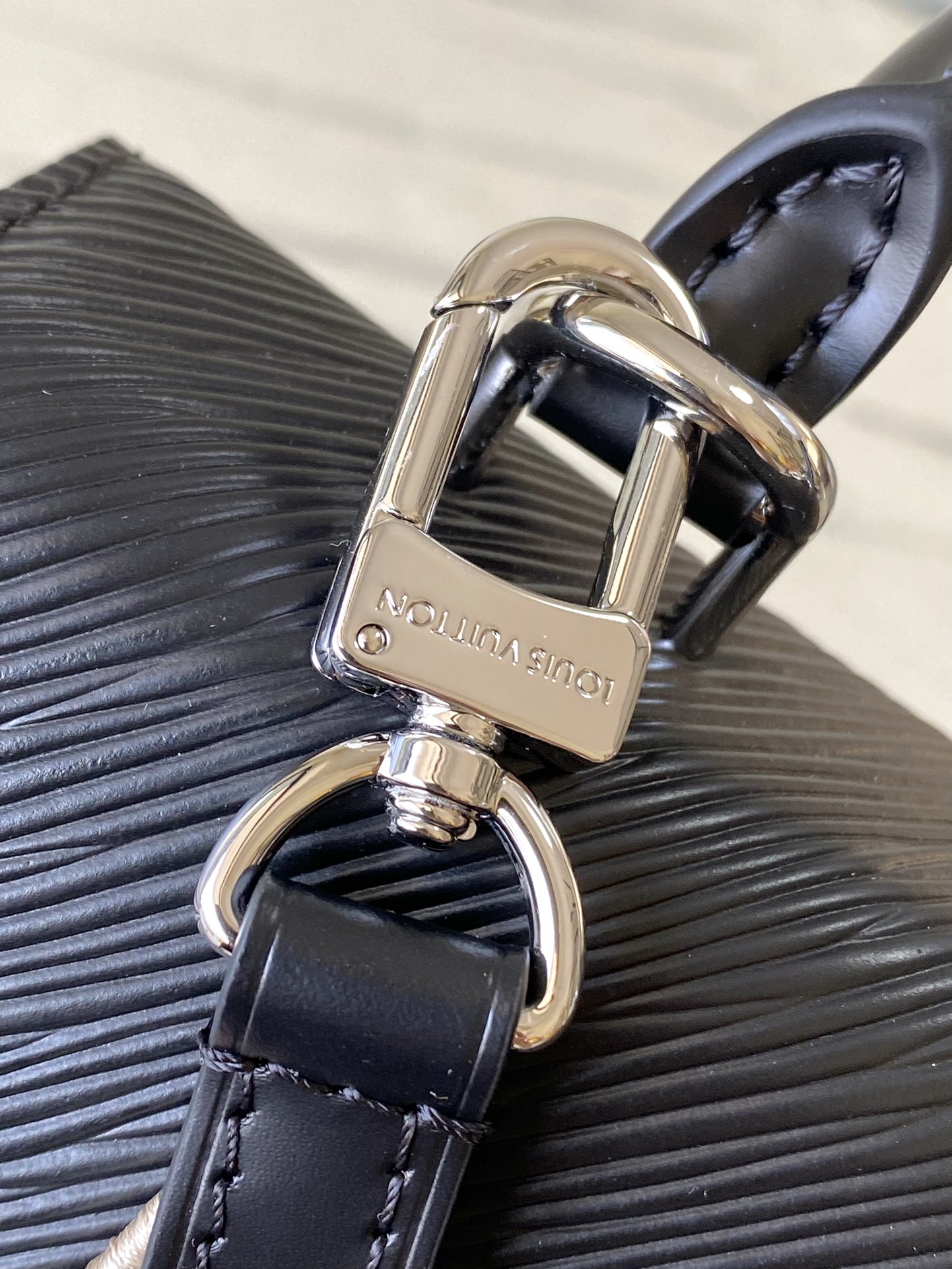 LV Style Black Leather Top Handle Bag style reference detail image 6 from source 759891