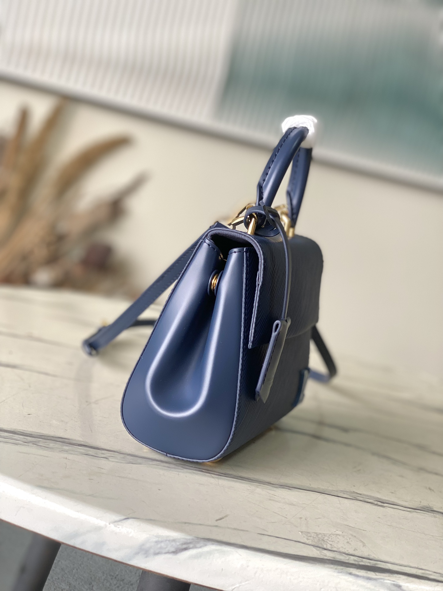 LV Style Beige Leather Shoulder Bag Lookbook Reference image 2