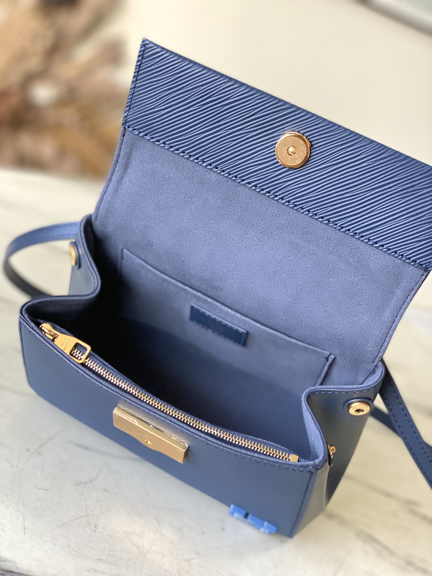 LV Style Beige Leather Shoulder Bag Bags Shoulder Bag detail image 8 from source 759892