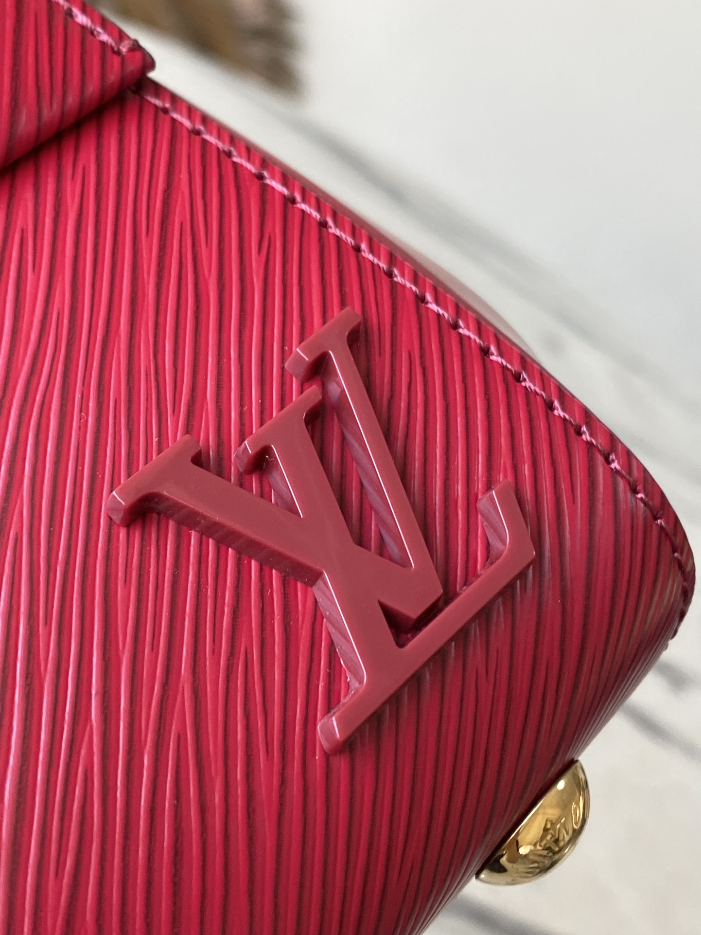LV Style Beige Leather Shoulder Bag Bags Shoulder Bag detail image 5 from source 759893