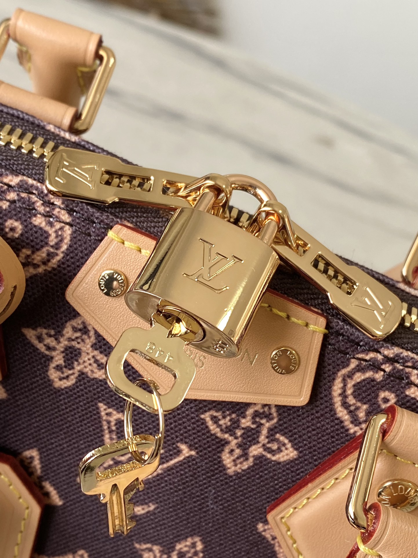 LV Style Beige Top Handle Bag style reference detail image 6 from source 760011