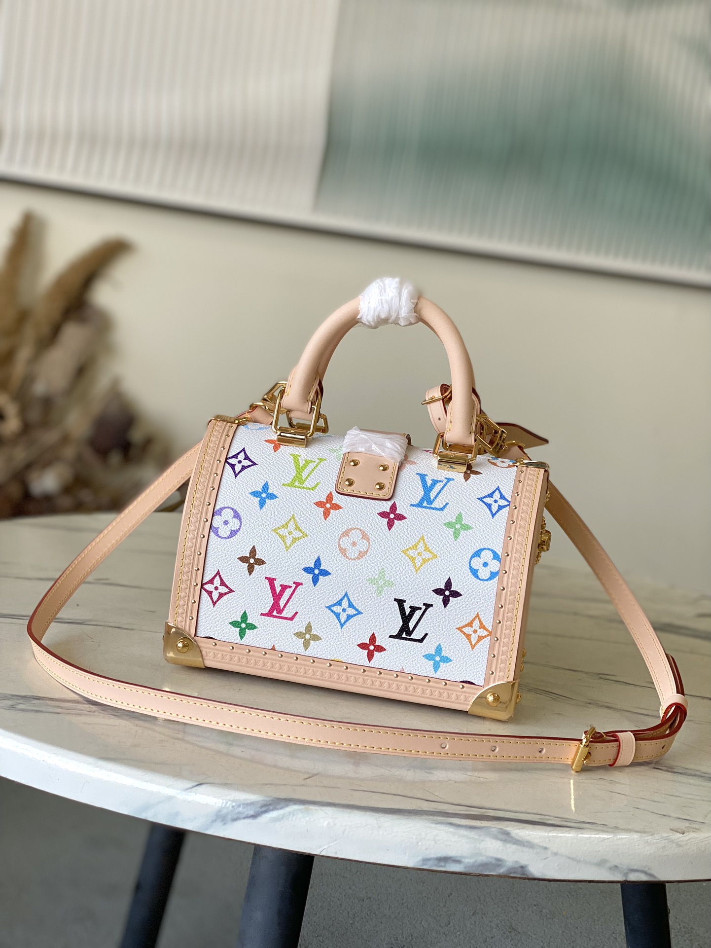 LV Style White Leather Top Handle Bag style reference detail image 3 from source 760028