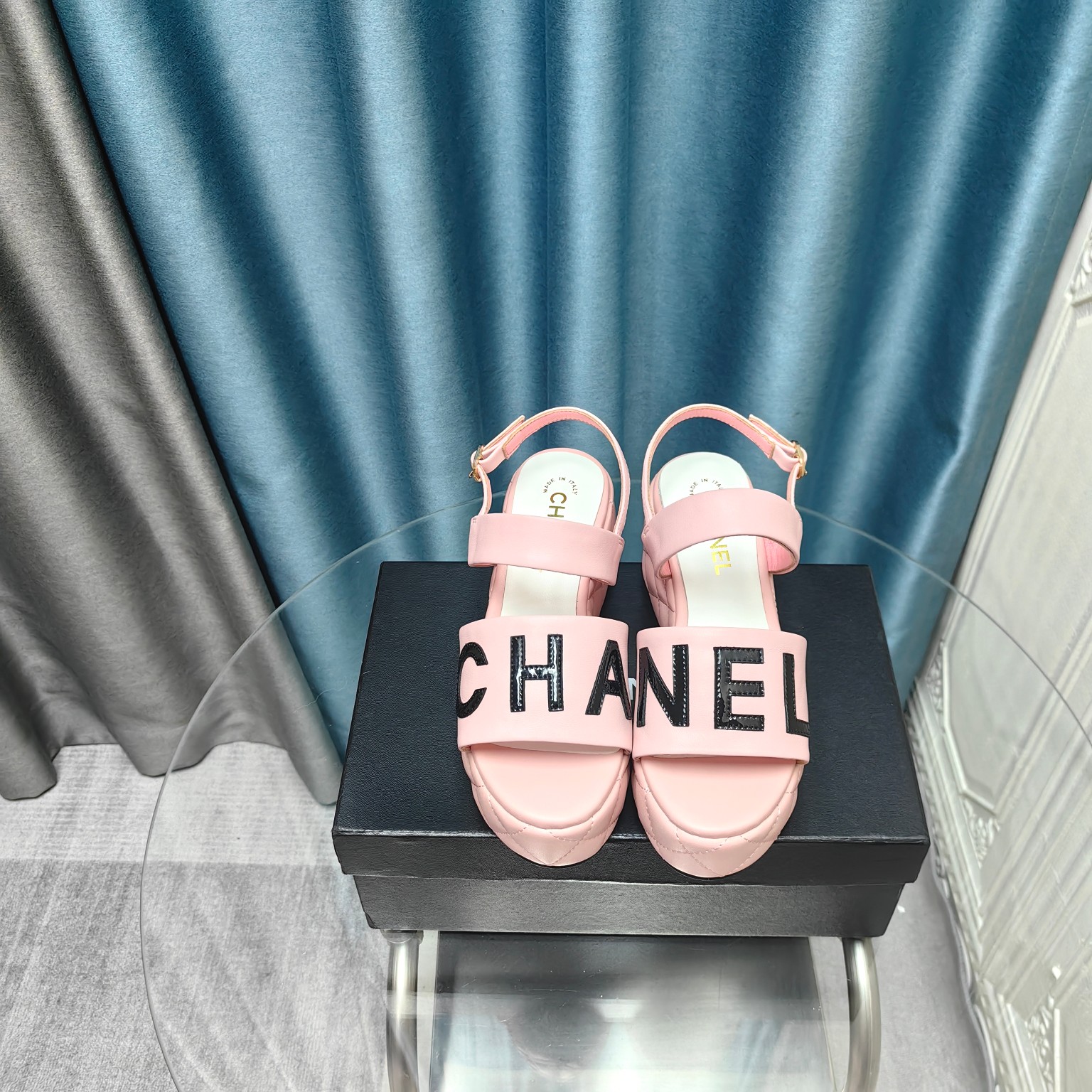 Chanel Zapatos Sandalias Piel de oveja Caucho Seda Colección verano