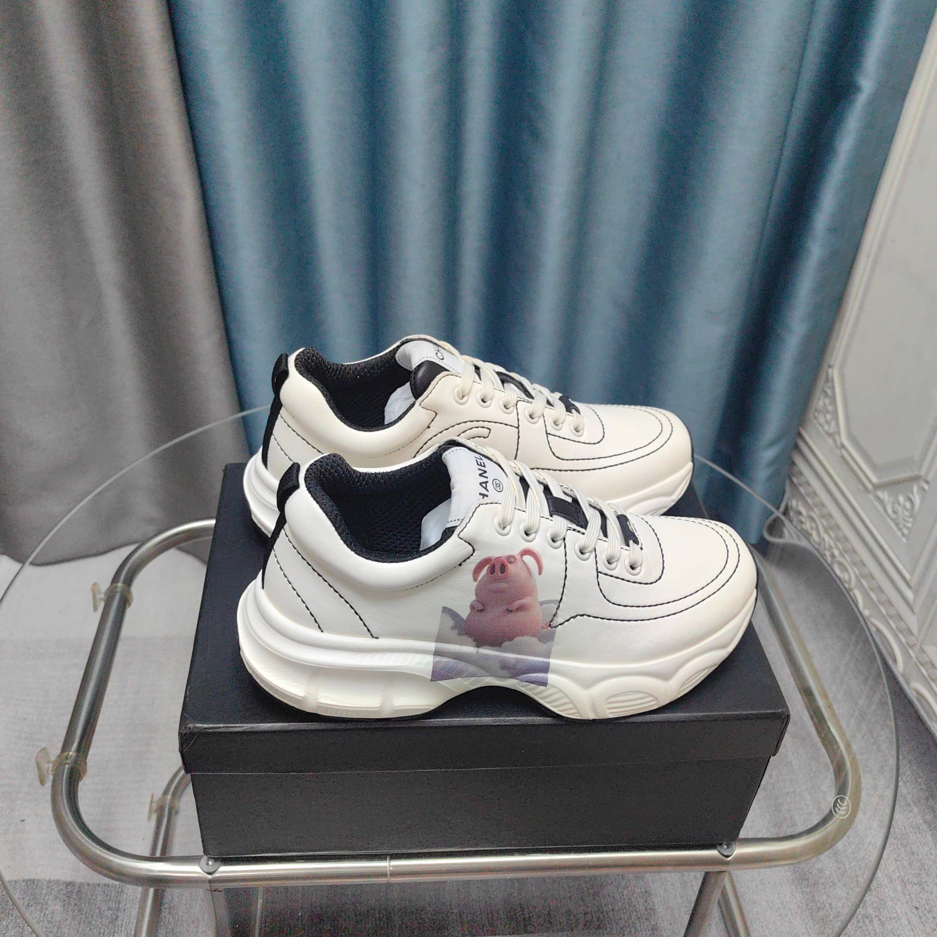 NO:257525,## Xiaoxiang Nezha graffiti dad shoes, ignite your trendy attitude!  **