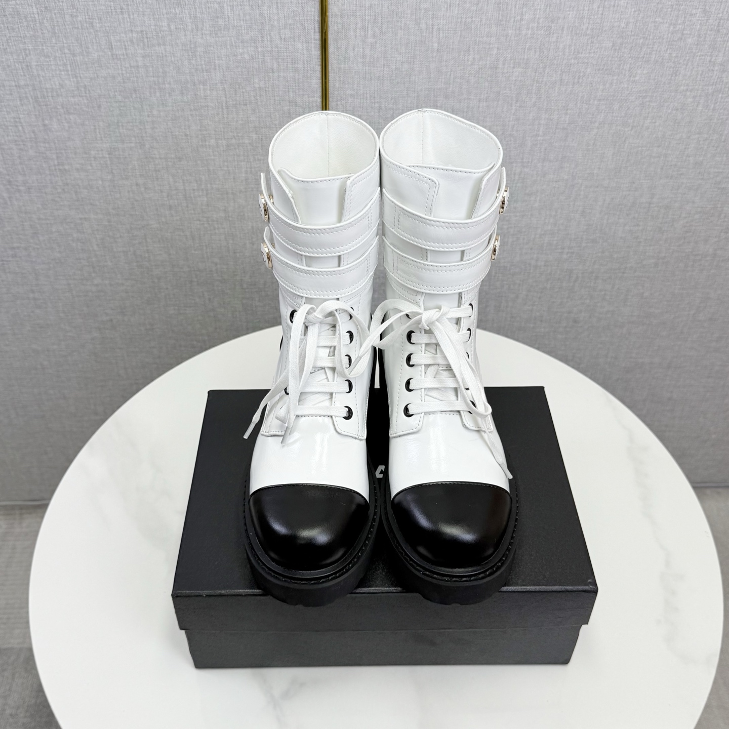 Chanel* Botas cortas pequeñas y perfumadas Chanel, ¡una prenda imprescindible para este otoño e invierno! ! Xiaohongshu…
